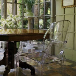 Kartell Louis Ghost Armchair 4pcs Philippe Starck -Furniture Shop 20000112 03 d8f04058 0fca 474c 910b 8ccbd1cc45e8