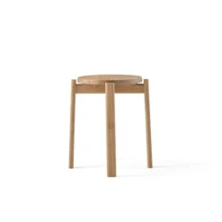 Audo Passage Stool -Furniture Shop 9110039 Passage Stool Natural Oak Front 600x 4d155c34 0309 4946 8883 03aabfad5df8