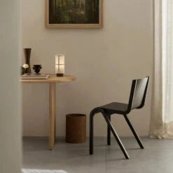 Audo READY Chair -Furniture Shop MENU Hashira Table Lamp Portable Ready Dining Chair 3e9943a6 6ffa 421c a552 41209ea98018