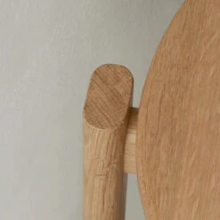 Audo Passage Stool -Furniture Shop MENU Passage Stool 16 600x 79657fc3 291e 413d 9d49 26731867cd05