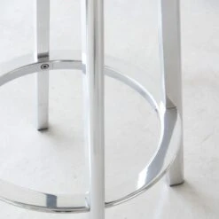 Magis Stool Deja-vu By Naoto Fukasawa -Furniture Shop Magis deja vu stool detail SD282 aluminium polished 03 hr scaled 1