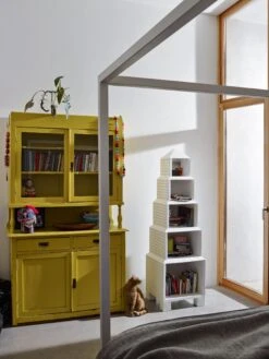 Magis Downtown Shelving System Oiva Toikka -Furniture Shop Magis kids downtown shelving system ambient mono MT250 white 01 hr scaled 1