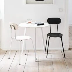 Magis Striped Table 20 Magis Striped Table -Furniture Shop Magis striped ambient multi TV255 TV247 white 03