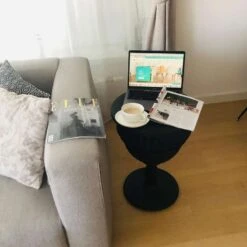 Qeeboo CAPITOL Side Table -Furniture Shop download 2 a050bfc6 3222 47e5 a2e8 533ba6d54dbc