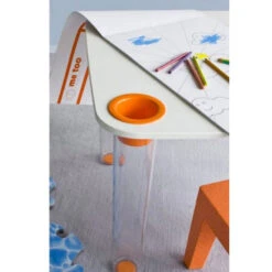 Magis - Circle Little Flare Table 5 Magis - Circle Little Flare Table -Furniture Shop magis little book 1 29cf4cf3 80d2 4e2d 8d5b 7c10315a5390