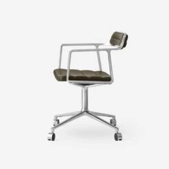 Vipp 452 Swivel Chair W Wheels -Furniture Shop vipp 452 swivel chair polished green leather castors 01 1