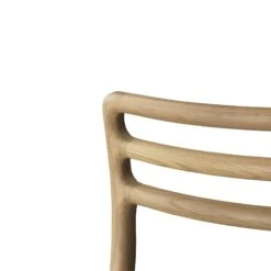 Vipp 481 Cabin Chair Light Oak W Leather -Furniture Shop vipp496 cabin chair lightoak detail4